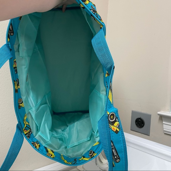 🏷️TRACTOR PRINT BEACH TOTE BAG - Picture 11 of 15